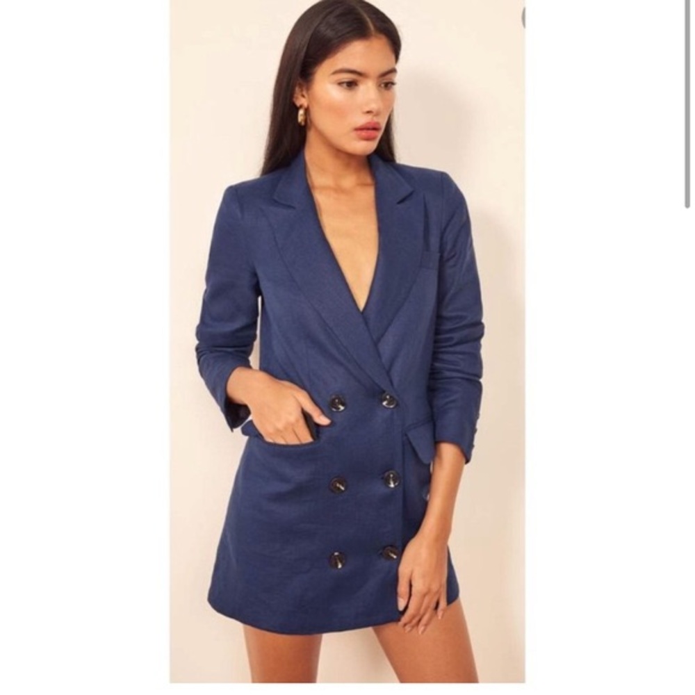Reformation Navy Blue Maxwell 100%
Blazer Dress Linen Tuxedo small